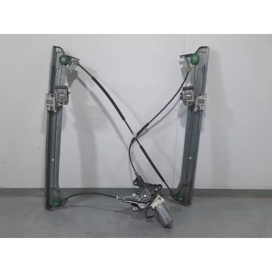 Elevalunas Delantero Izquierdo para Mercedes-Benz Vito / Mixto Furgoneta (W639)