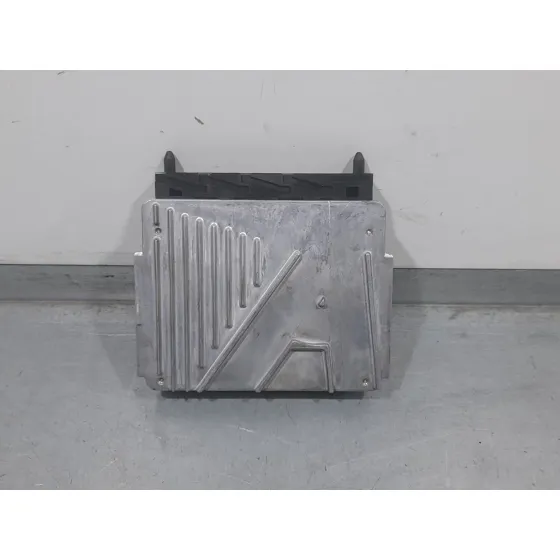 Centralita Motor Uce para Volvo S80 I (184)