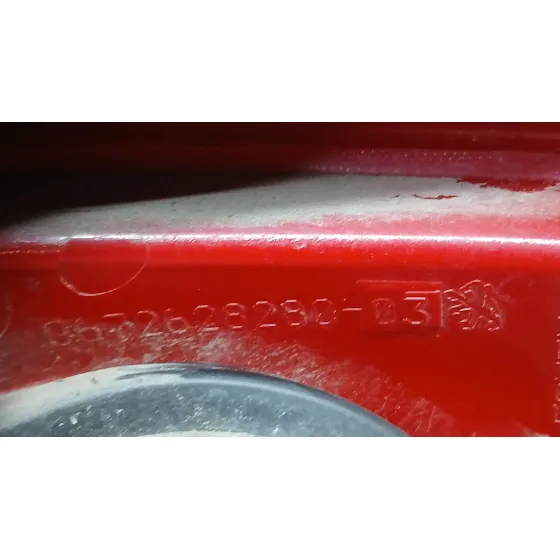 Piloto Trasero Izquierdo para Peugeot 208 I (Ca_, Cc_)