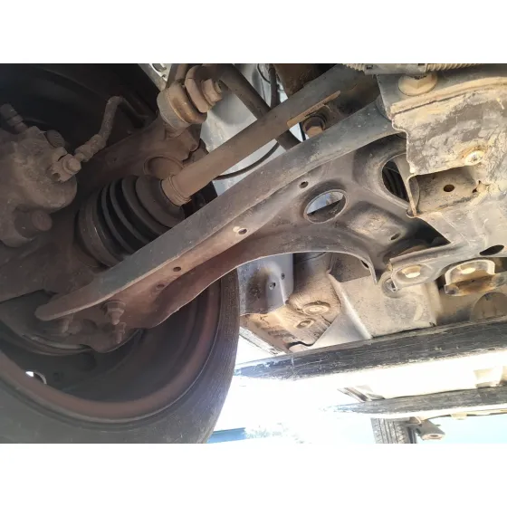Brazo Suspension Inferior Delantero Derecho para Seat Ibiza Iv (6J5, 6P1)