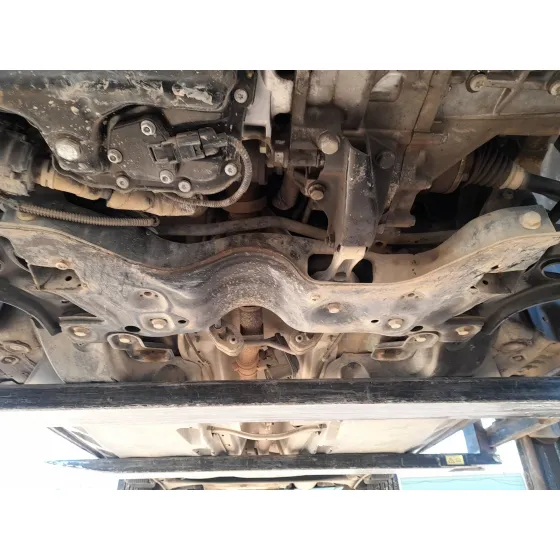 Puente Delantero para Seat Ibiza Iv (6J5, 6P1)