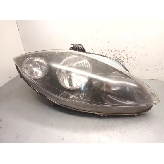 Faro Derecho para Seat Leon (1P1)