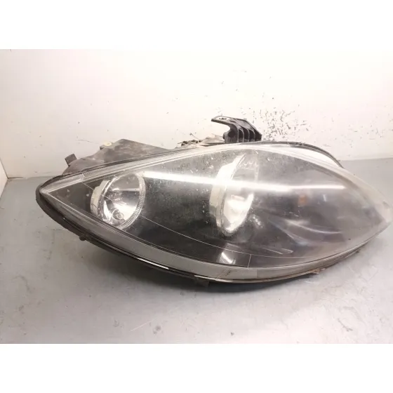Faro Derecho para Seat Leon (1P1)