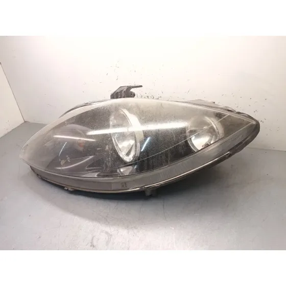 Faro Izquierdo para Seat Leon (1P1)