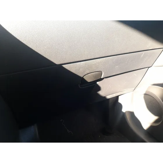 Guantera para Nissan Qashqai I (J10, Nj10)