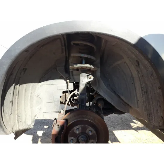 Plastico Pase Rueda Del. Izq. para Nissan Qashqai I (J10, Nj10)