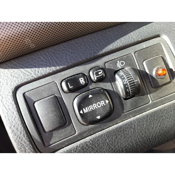 Mando Retrovisor para Toyota Avensis (_T25_)