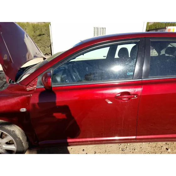 Puerta Delantera Izquierda para Toyota Avensis (_T25_)