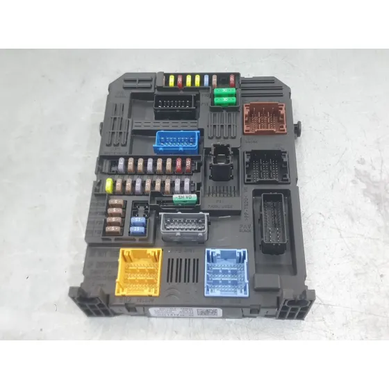 Caja Reles / Fusibles para Citroën C3 Iii (Sx)