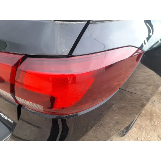 Piloto Trasero Derecho Exterior para Opel Astra K Sports Tourer (B16)
