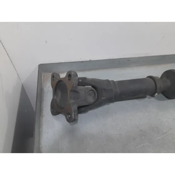 Transmision Central para Nissan Nt400 Cabstar (F24M)