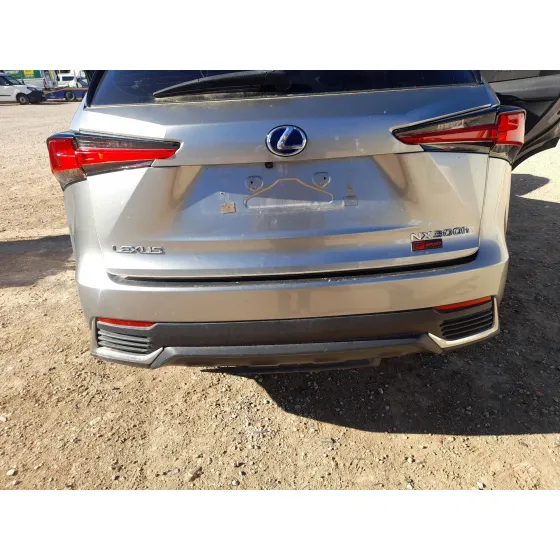 Paragolpes Trasero para Lexus Nx (_Z1_)