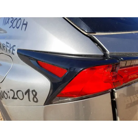 Piloto Trasero Izquierdo Interior para Lexus Nx (_Z1_)