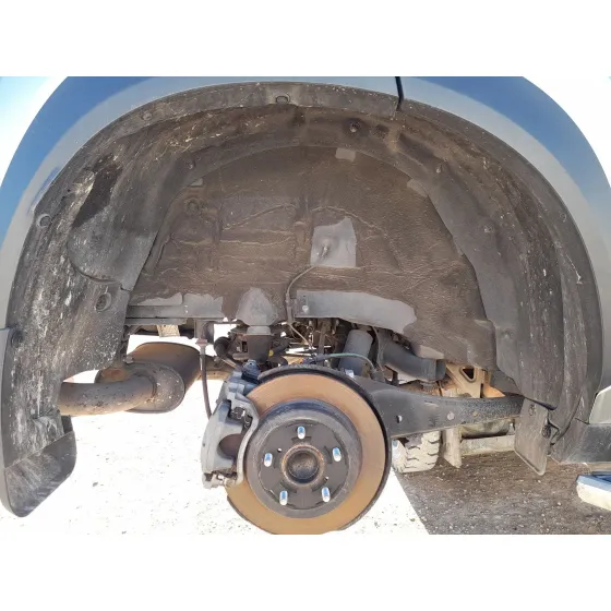 Plastico Pase Rueda Tras. Dch. para Lexus Nx (_Z1_)