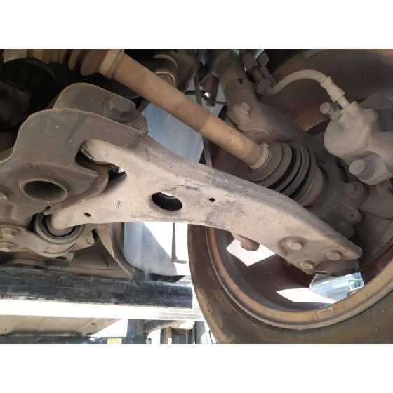 Brazo Suspension Inferior Delantero Izquierdo para Ford Focus Ii (Da_, Hcp, Dp)