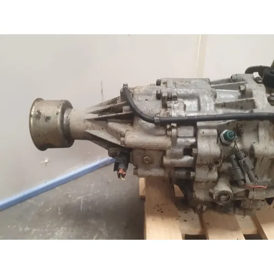 Caja Transfer para Nissan Terrano Ii (R20)