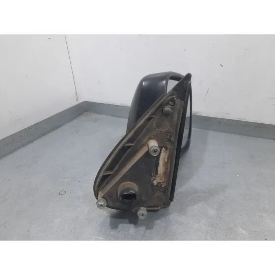 Retrovisor Derecho para Nissan Terrano Ii (R20)
