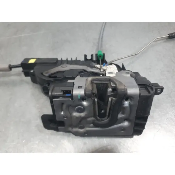 Cerradura Puerta Delantera Derecha para Mercedes-Benz Vito Tourer (W447)