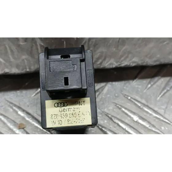 Mando Elevalunas Delantero Derecho para Audi A3 (8P1)