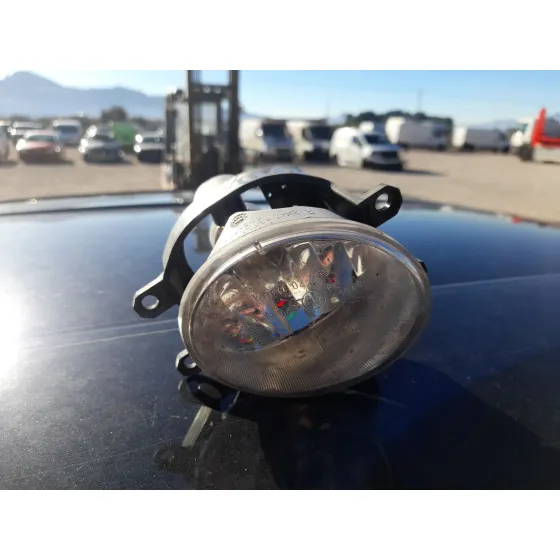 Faro Antiniebla Derecho para Toyota Auris (_E18_)