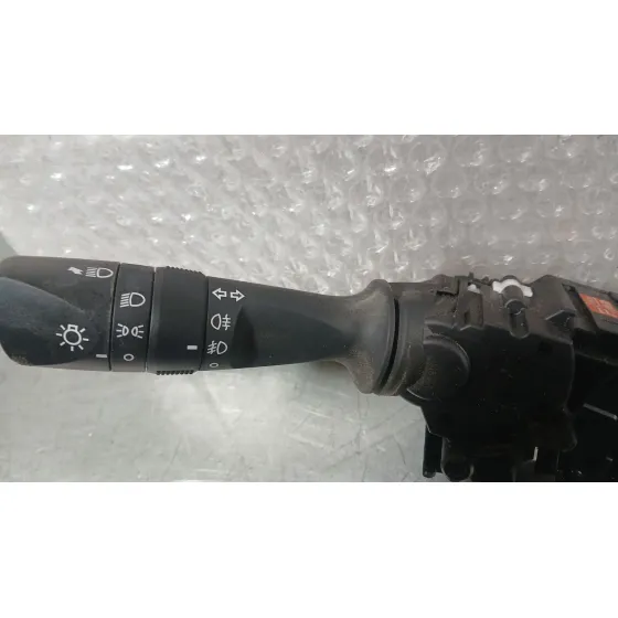 Mando Luces para Toyota Auris (_E18_)