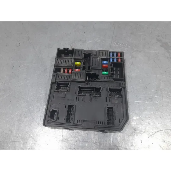 Caja Reles / Fusibles para Nissan Qashqai Ii (J11, J11_)