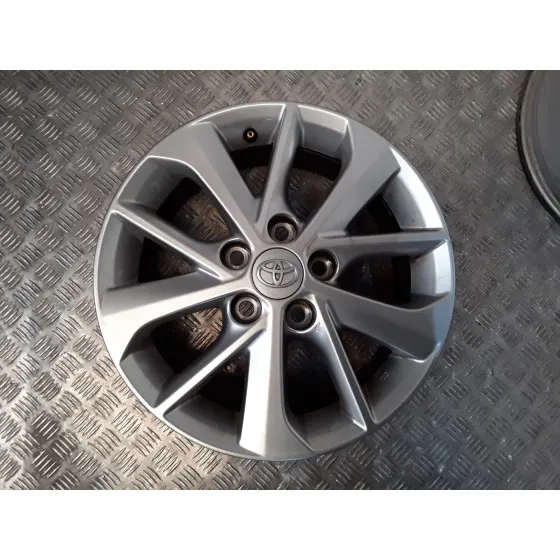 Juego Llantas Aluminio para Toyota Auris (_E18_)