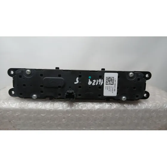 Mando Radio para Ford Kuga