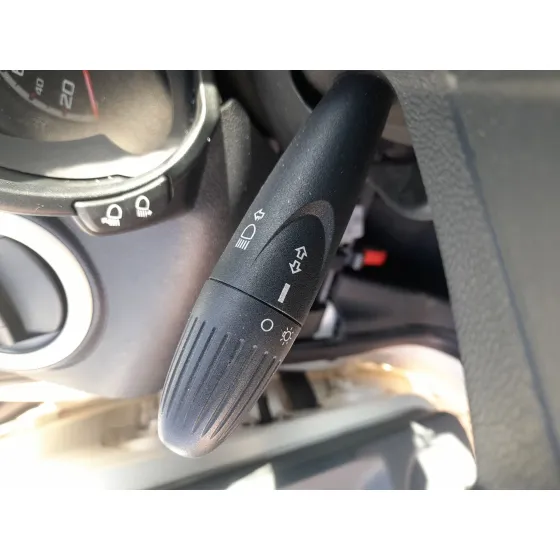 Mando Luces Y Limpia para Ford Ka (Ru8)