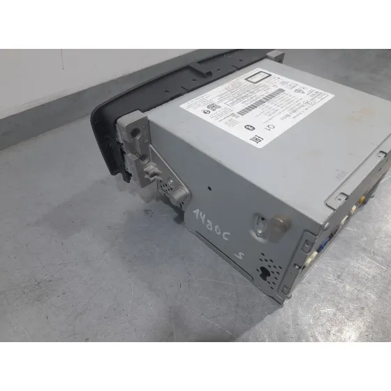 Sistema Audio / Radio Cd para Mercedes-Benz Clase Gla (W156)