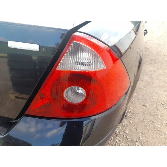 Piloto Trasero Derecho para Ford Mondeo Iii Sedan (B4Y)