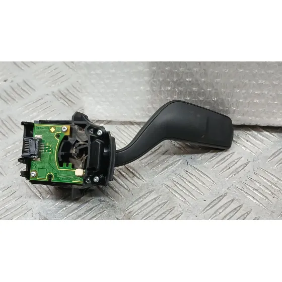 Mando Intermitentes para Ford Focus Iv Turnier (Hp)