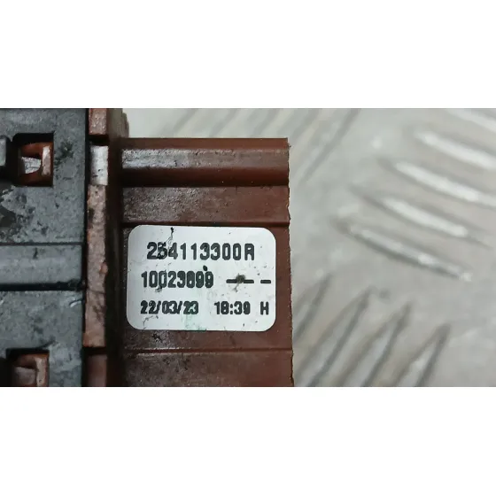 Mando Elevalunas Delantero Izquierdo para Dacia Sandero Iii