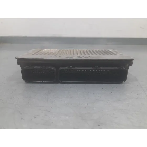 Centralita Motor Uce para Toyota Auris
