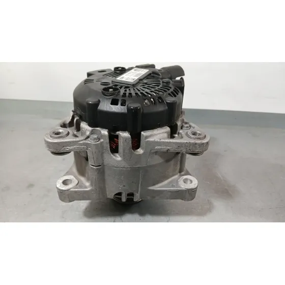 Alternador para Opel Corsa F (P2Jo)