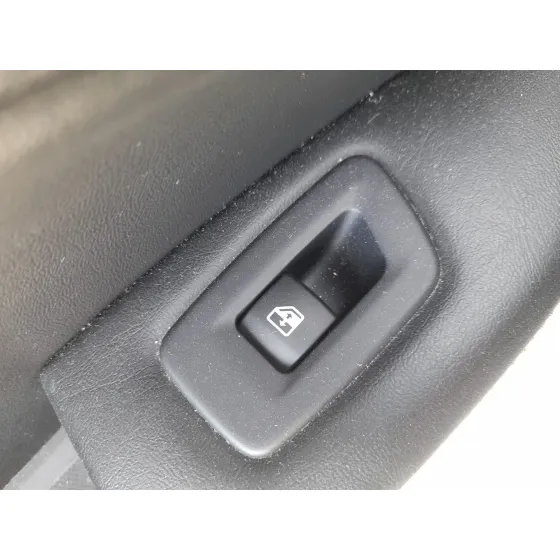 Mando Elevalunas Trasero Izquierdo para Jeep Compass (Mp, M6, Mv, M7)