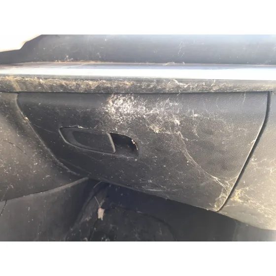 Guantera para Jeep Compass (Mp, M6, Mv, M7)
