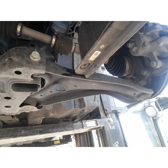 Brazo Suspension Inferior Delantero Izquierdo para Hyundai I20 Iii (Bc3, Bi3)