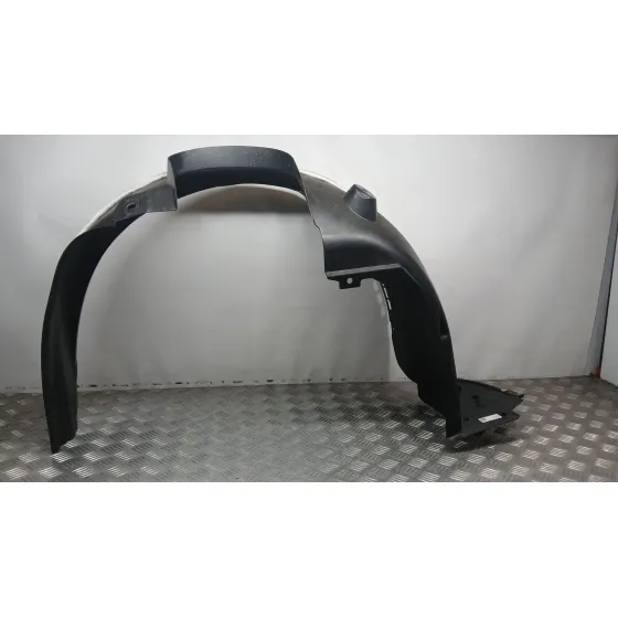 Plastico Pase Rueda Del. Izq. para Jaecoo 7 Phev