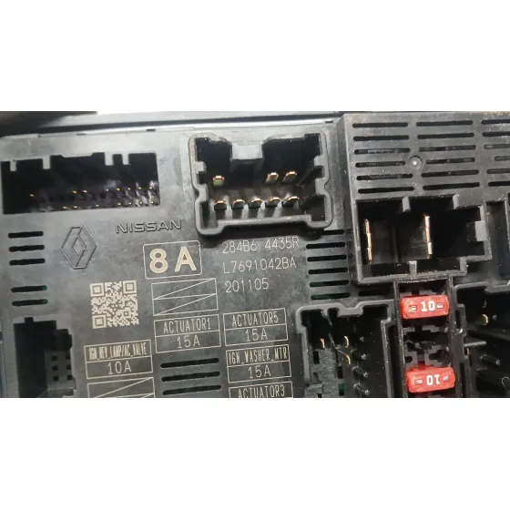 Caja Reles / Fusibles para Dacia Sandero Iii