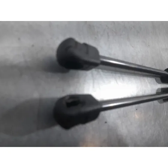 Amortiguadores Maletero / Porton para Opel Crossland X / Crossland (P17, P2Qo)