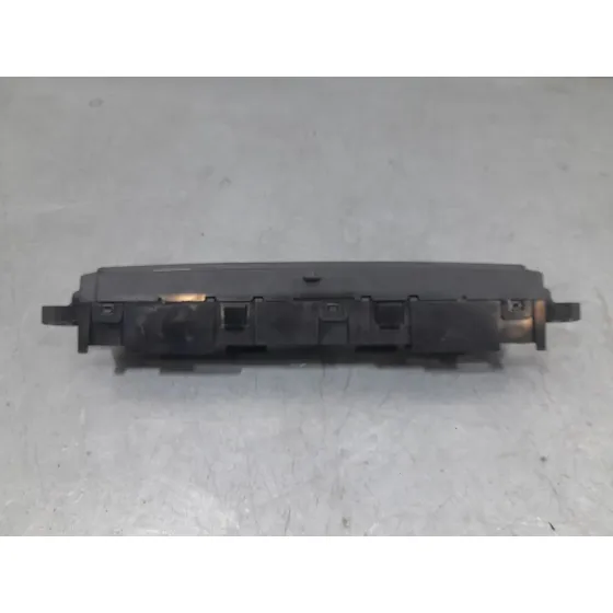 Pantalla Multifuncion para Mazda 2 Lim. ()