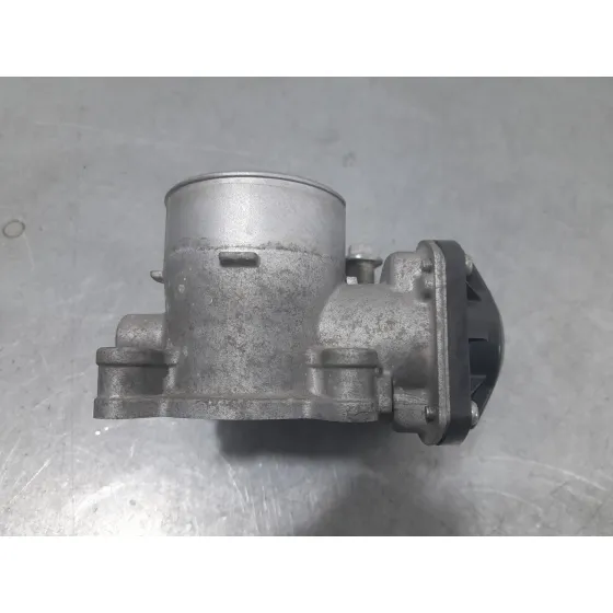 Caja Mariposa para Mazda 2 Lim. ()