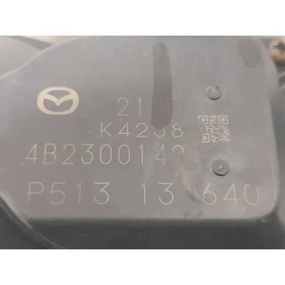 Caja Mariposa para Mazda 2 Lim. ()