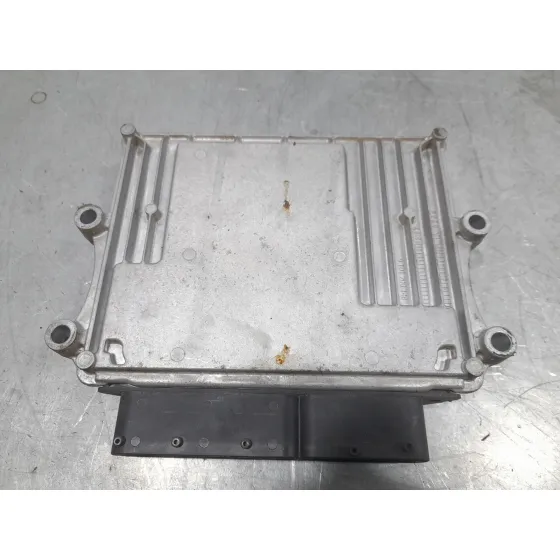 Centralita Motor Uce para Kia Rio (Yb)