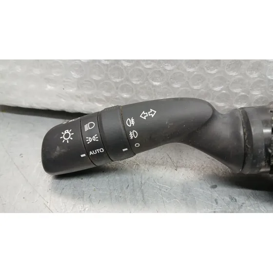 Mando Luces para Toyota Rav4