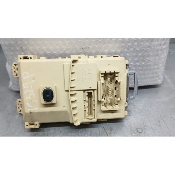 Caja Reles / Fusibles para Hyundai I20