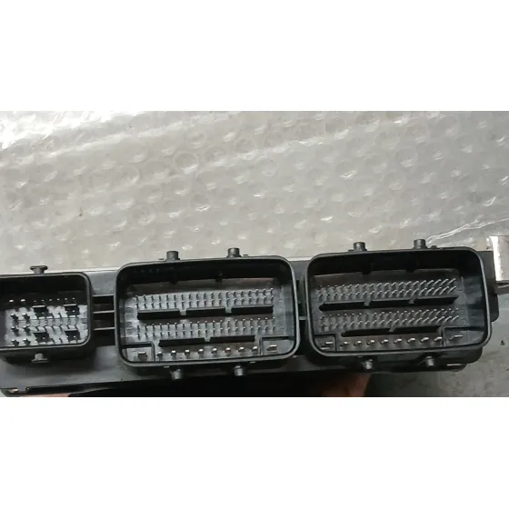 Centralita Motor Uce para Nissan Nv250 Furgoneta (X61)