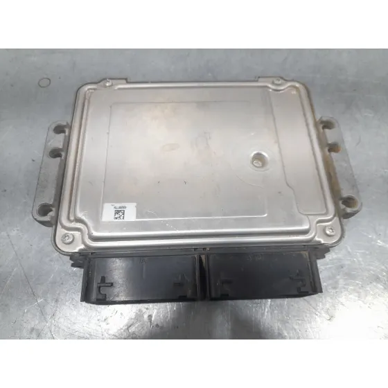 Centralita Motor Uce para Ford Fiesta (Ccn)