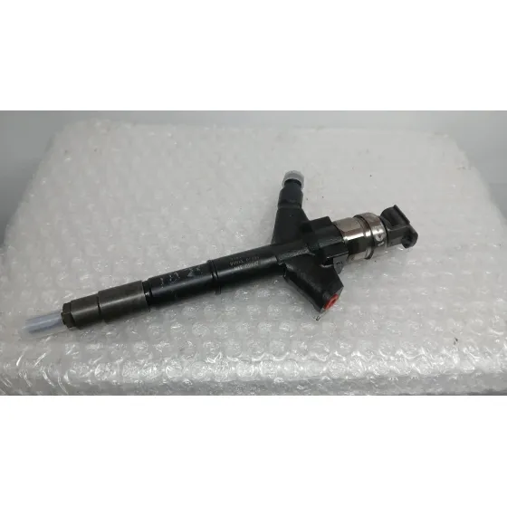 Inyector para Nissan Cabstar ->09.06